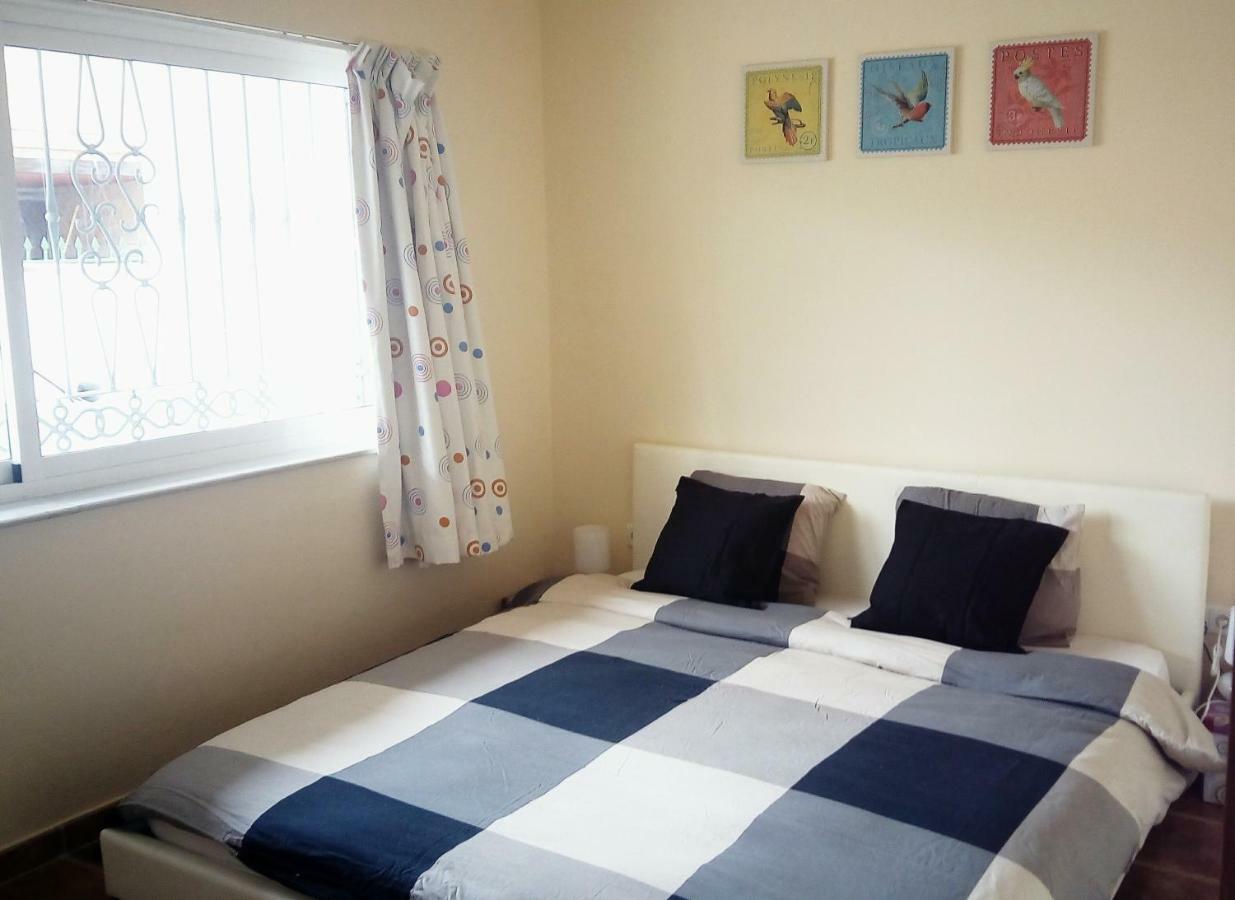 B&B Casa AriGiLi Fuengirola Dış mekan fotoğraf